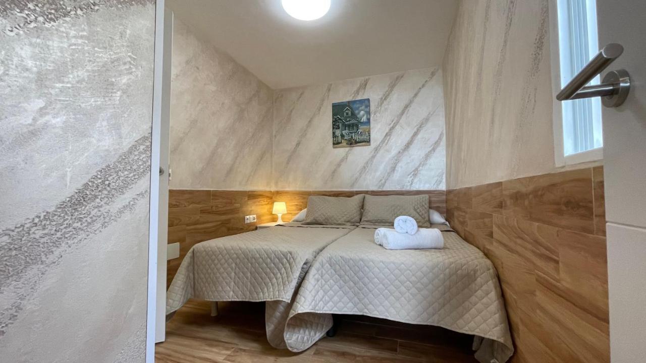 דירות בנאלמדנה Apartamento Primera Linea מראה חיצוני תמונה